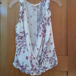 Wrap Sleeveless Top Size Medium